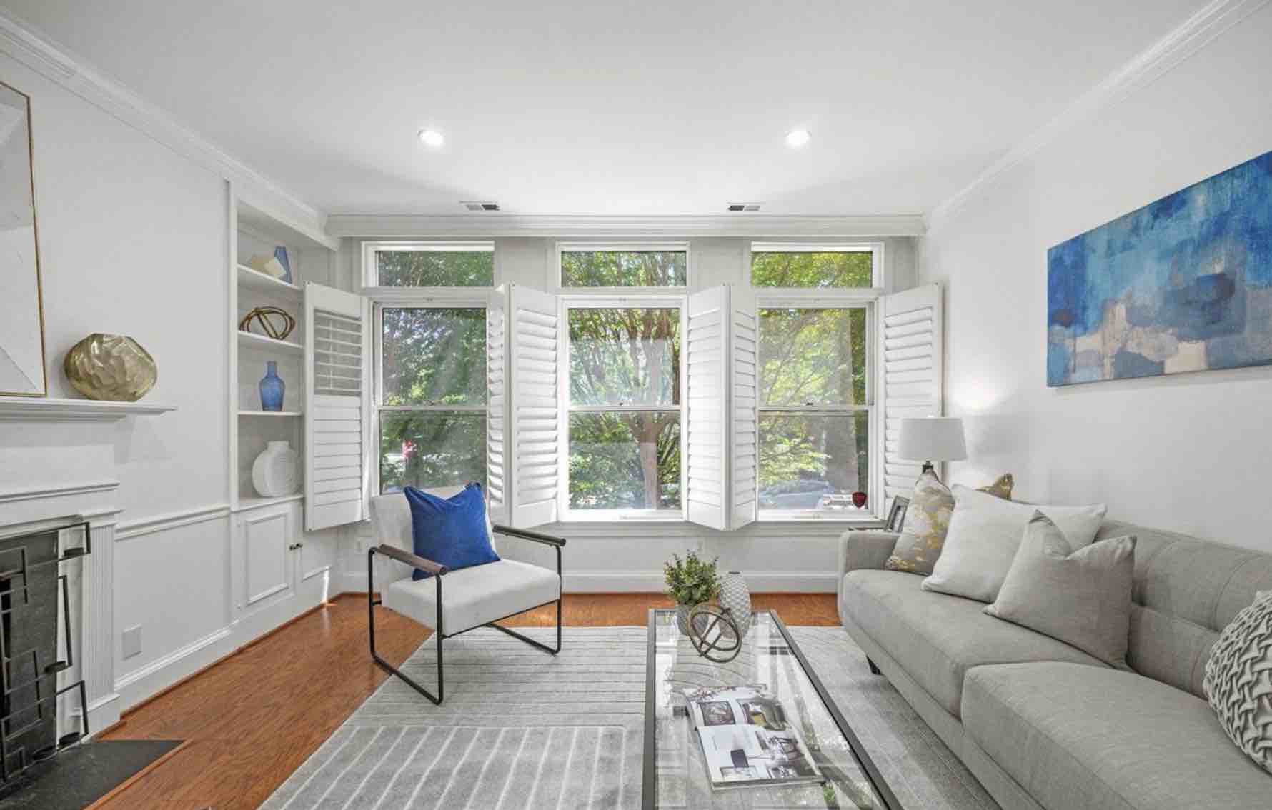1201 O St NW, District Of Columbia 20005, 2 Bedrooms Bedrooms, ,2 BathroomsBathrooms,Apartment,Active Listings, O St ,1030