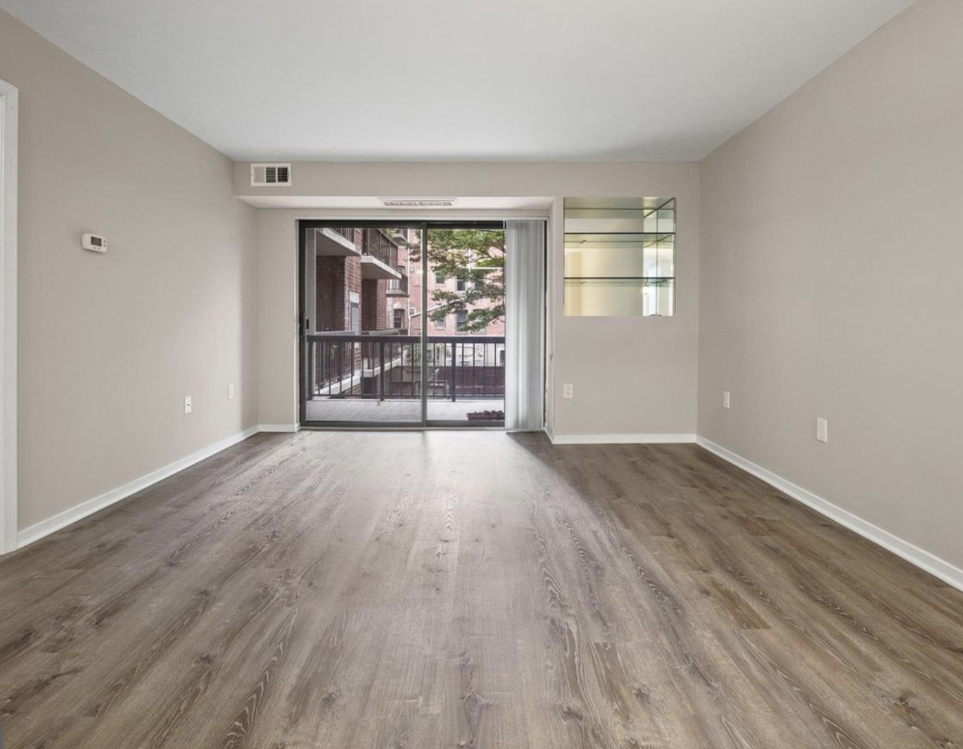 2320 Wisconsin Ave NW, Washington, District Of Columbia 20007, 1 Bedroom Bedrooms, ,1 BathroomBathrooms,Apartment,Sold Listings,Wisconsin Ave ,1034